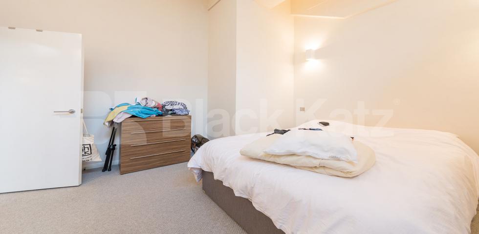 			WAREHOUSE CONVERSION IN ANGEL-OLD STREET-SHOREDITCH, 1 Bedroom, 1 bath, 1 reception Flat			 EAGLE HOUSE-EAGLE WHARF ROAD, ANGEL-OLD STREET-SHOREDITCH